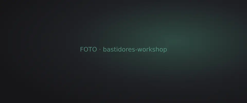 Consultor conduzindo um workshop